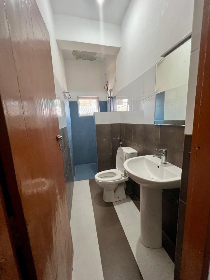 Hotel 100 Dehiwala-Mount Lavinia Kültér fotó