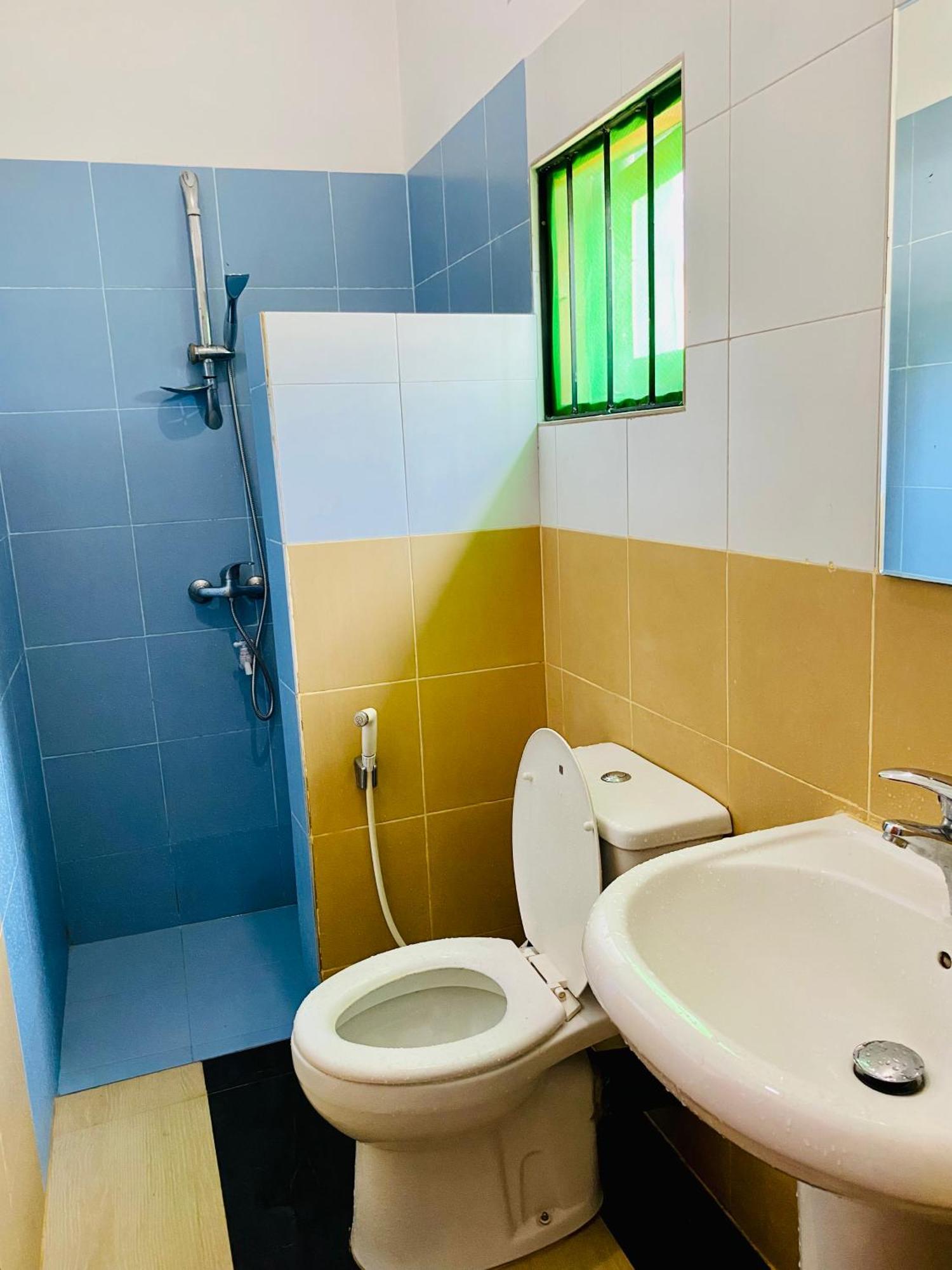 Hotel 100 Dehiwala-Mount Lavinia Kültér fotó