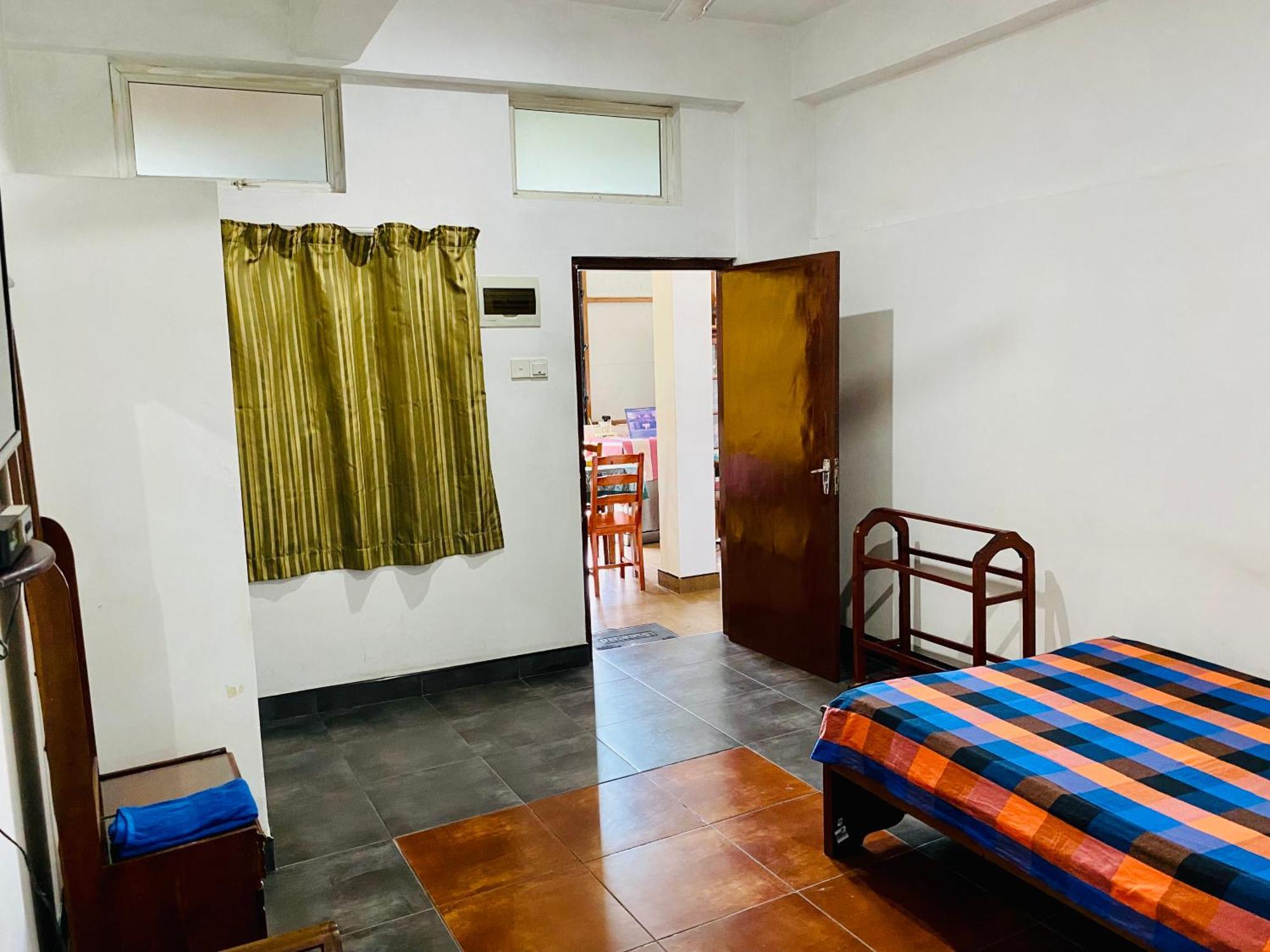 Hotel 100 Dehiwala-Mount Lavinia Kültér fotó