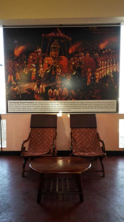 Hotel 100 Dehiwala-Mount Lavinia Kültér fotó